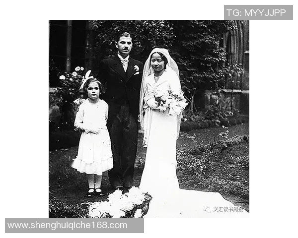 足球明星球员的女友们:她们背后的故事与光辉时刻 足球明星球员的女友们:她们背后的故事与光辉时刻